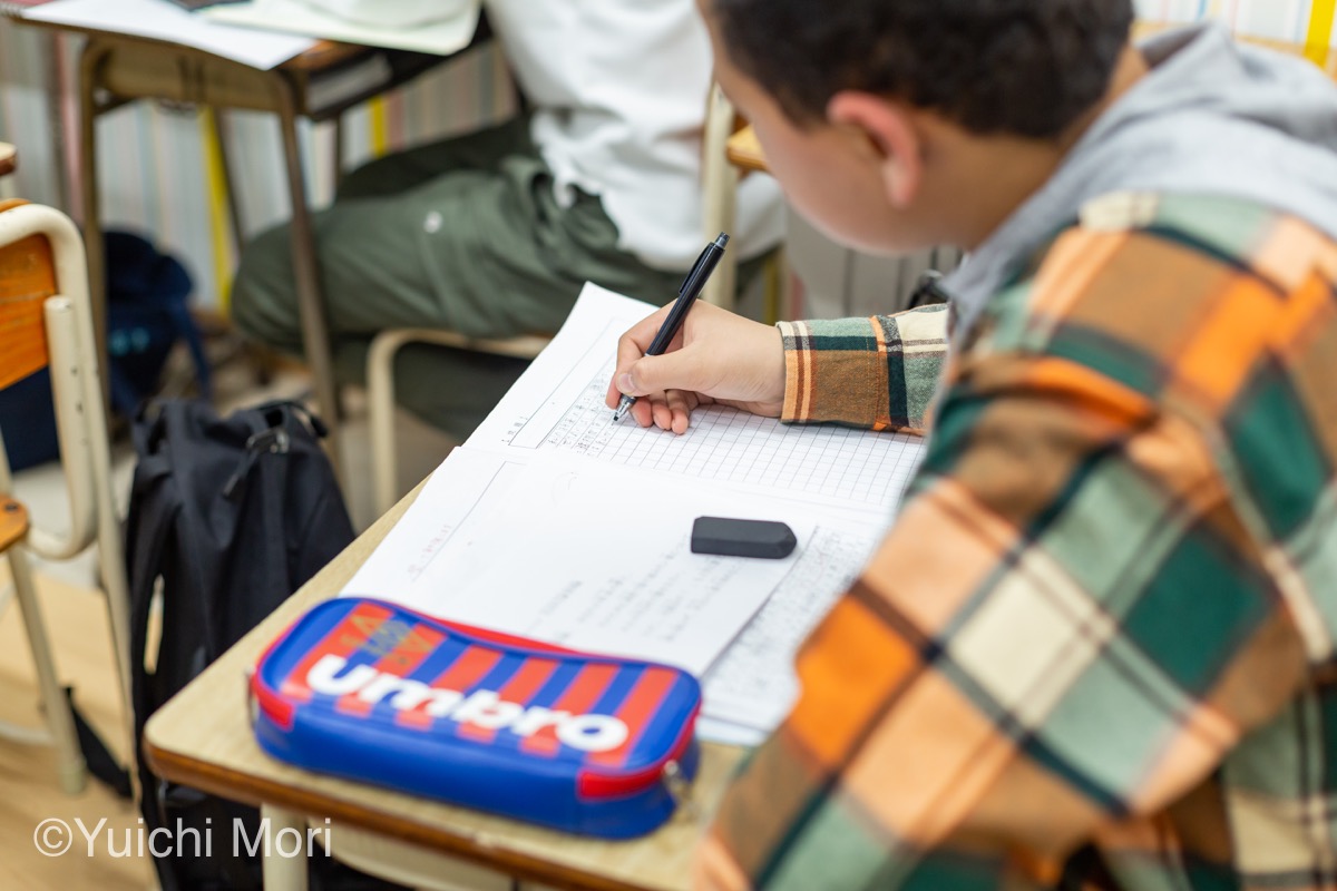 進学に向けて、作文練習中！