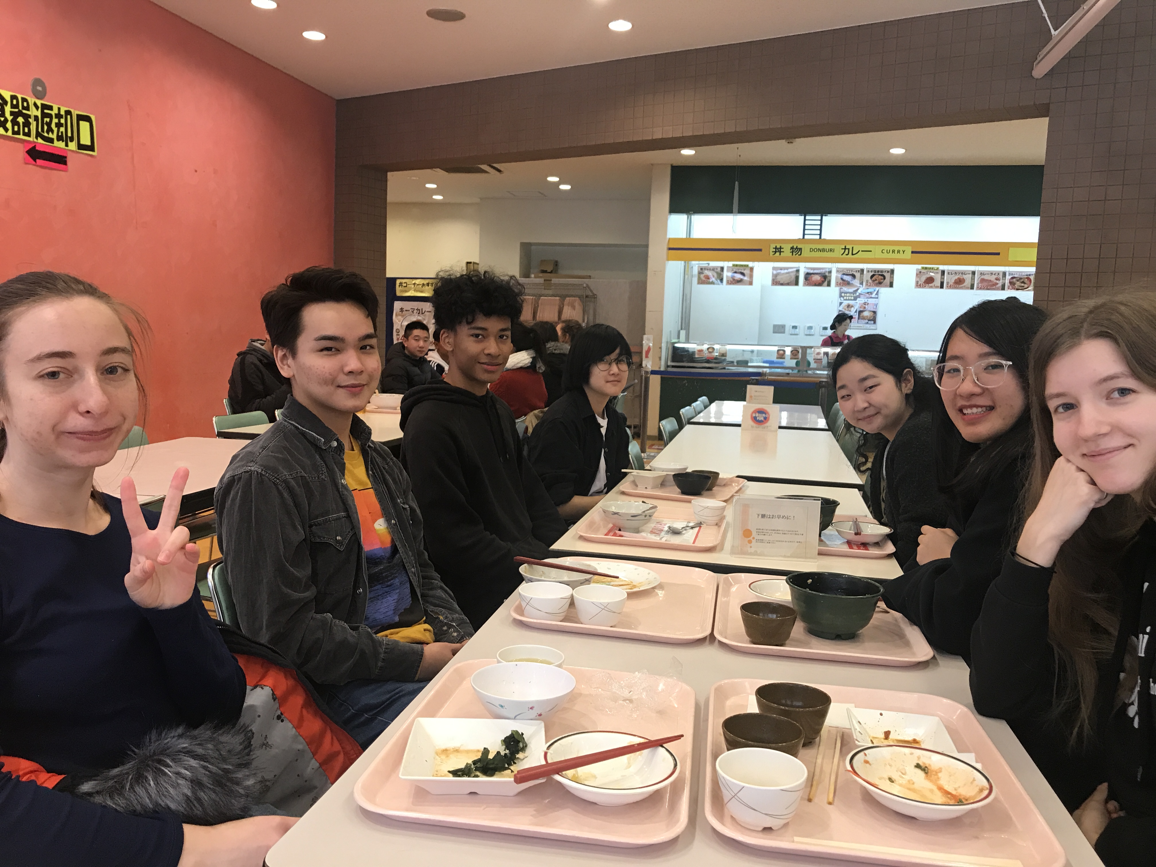 東京外国語大学での交流会