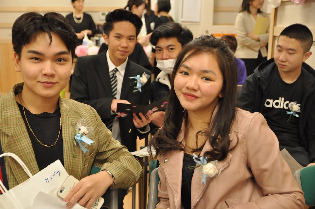 YSCグローバル・スクールの卒業式